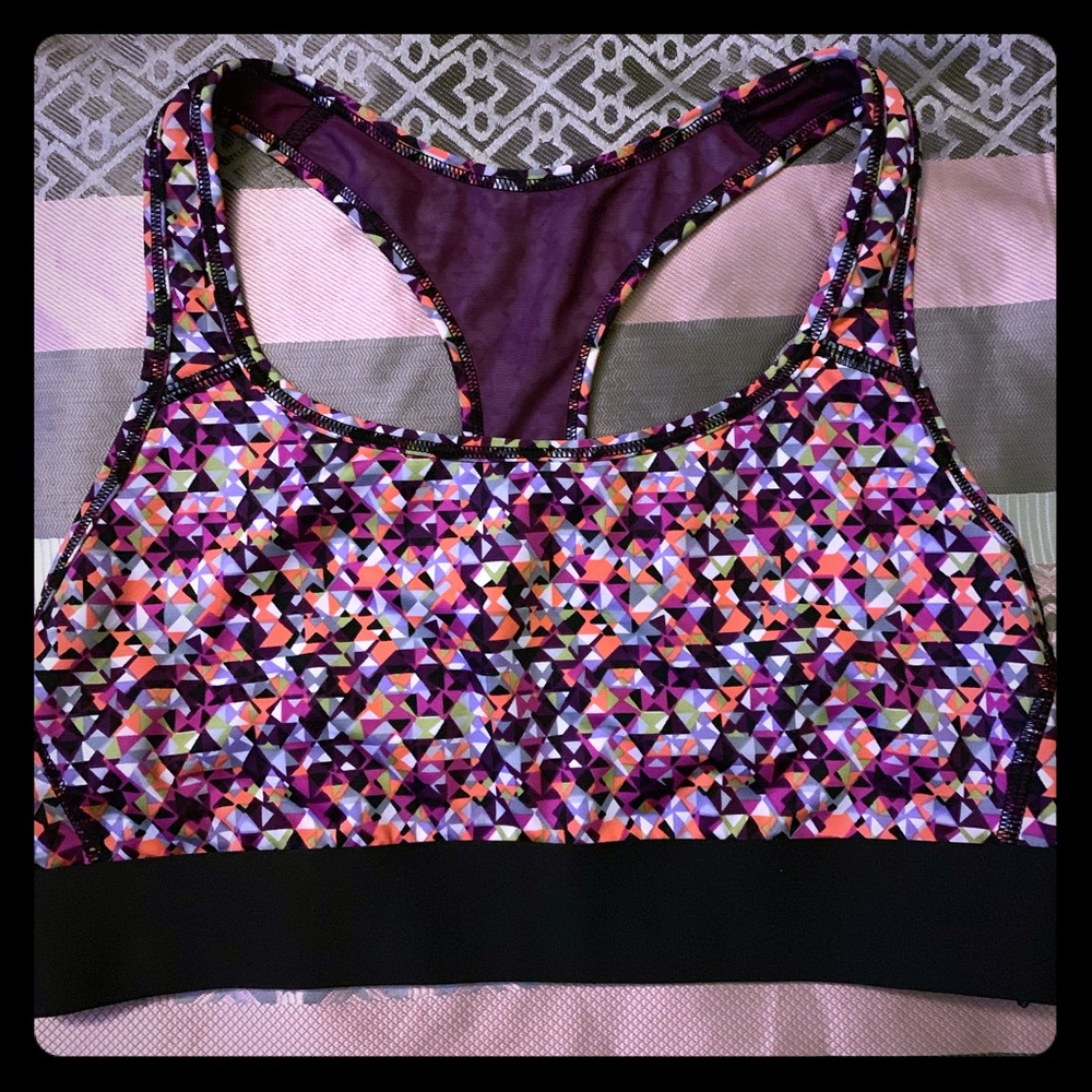 Sports bra